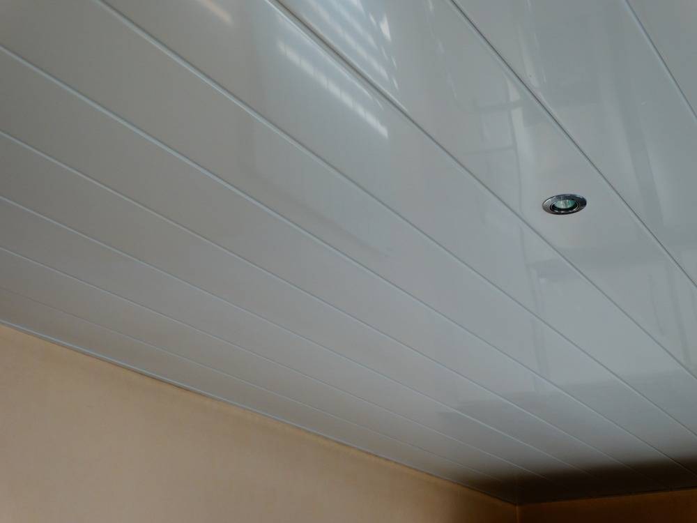 Lessivage- Nettoyage - plafond -lames-alu-cuisine-Saudheim    (34)