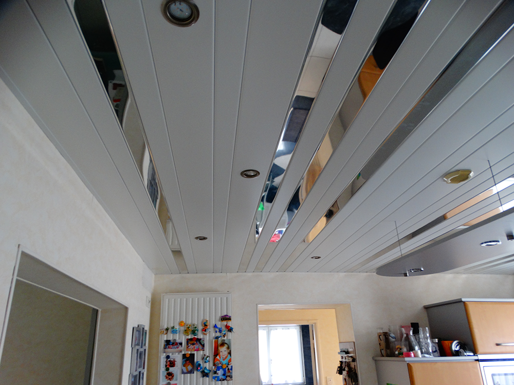 Lessivage- Nettoyage - plafond -lames-alu-cuisine-Couloir-salle-de-bain-Roggenhouse (21)