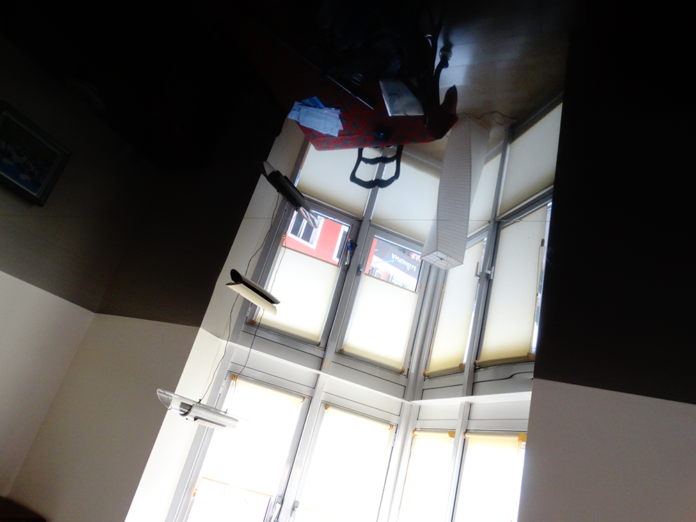 Lessivage- Nettoyage - plafond -tendu-PVC-salon-Mulhouse(59)