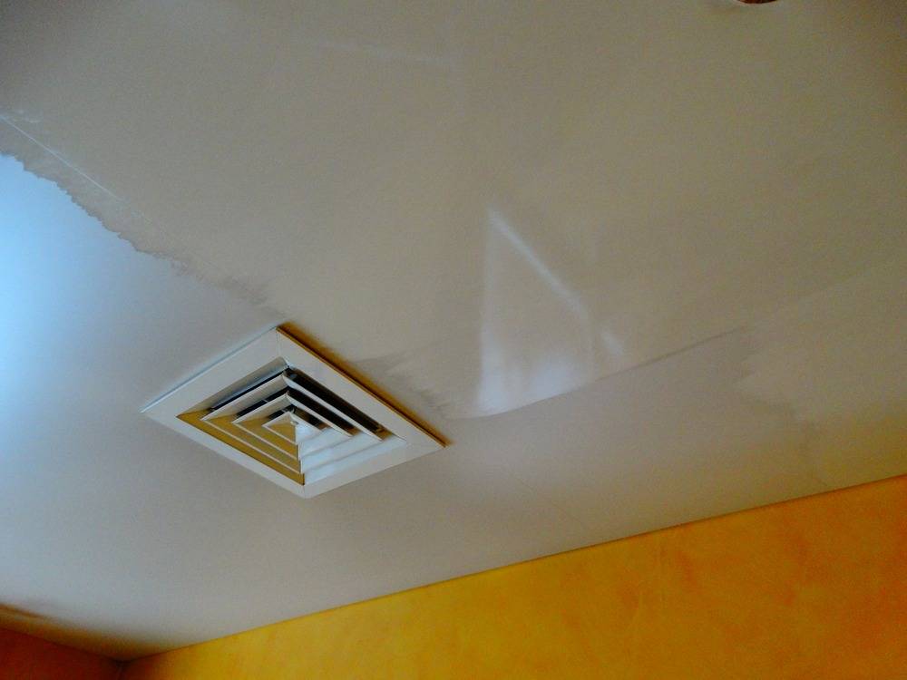 Lessivage- Nettoyage - plafond -tendu-couloir-Pfastatt-   (87)