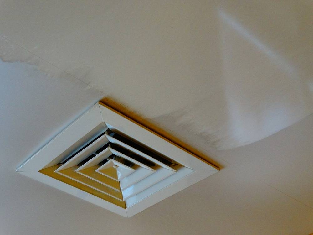 Lessivage- Nettoyage - plafond -tendu-couloir-Pfastatt-   (88)