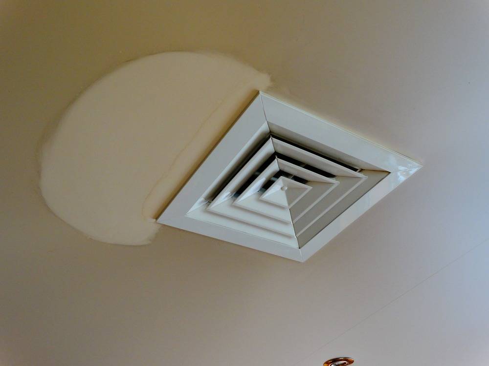 Lessivage- Nettoyage - plafond -tendu-couloir-Pfastatt-   (94)
