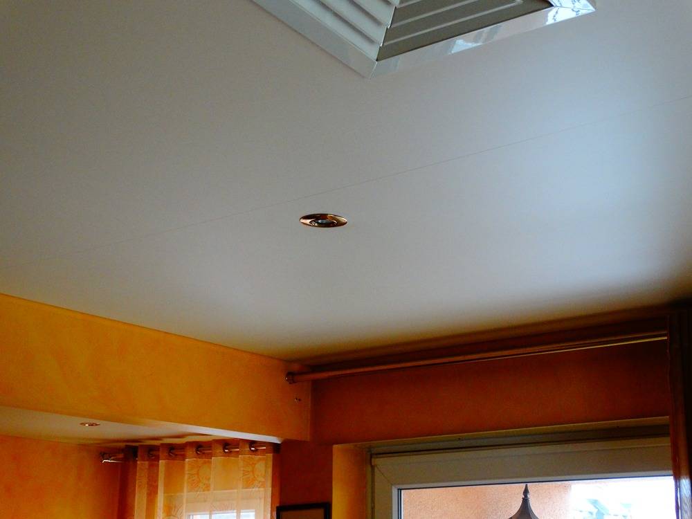 Lessivage- Nettoyage - plafond -tendu-couloir-Pfastatt-   (99)