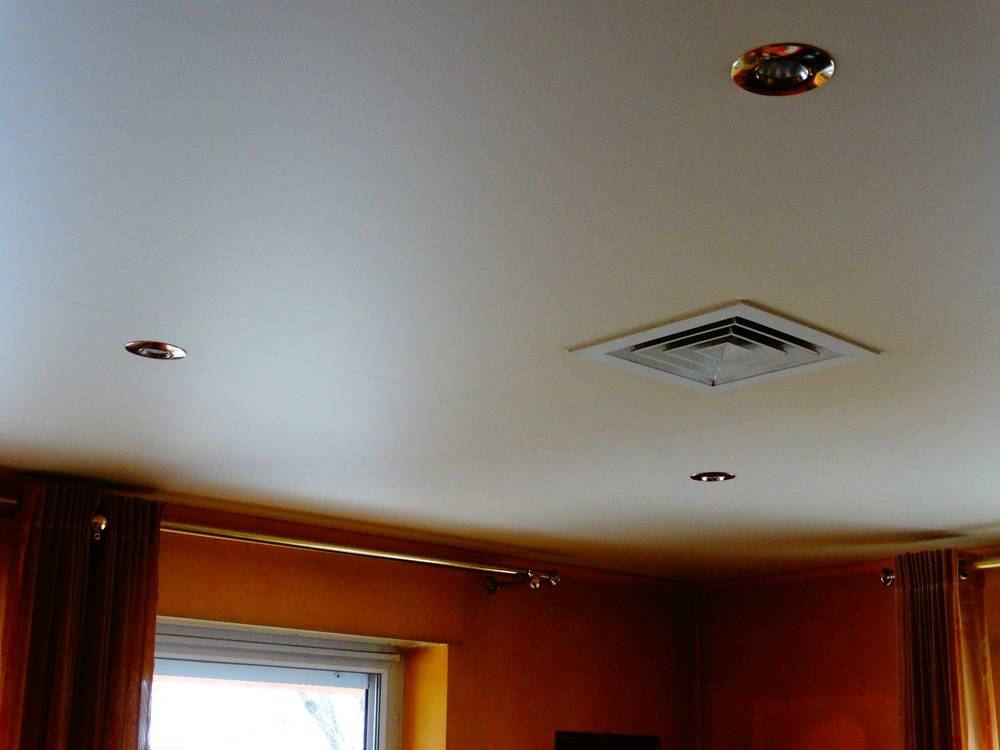 Lessivage- Nettoyage - plafond -tendu-couloir-Pfastatt-   (100)