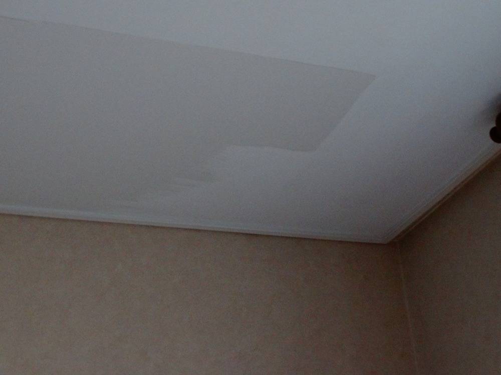 Lessivage- Nettoyage - plafond -tendu-PVC-salon-cuisine-chambre-Strasbourg (73)