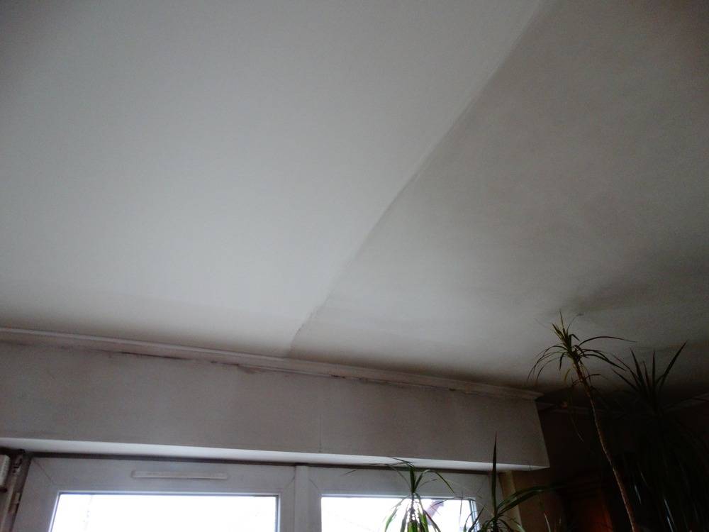 Lessivage- Nettoyage - plafond -tendu-PVC-salon-cuisine-Montbeliard(104)
