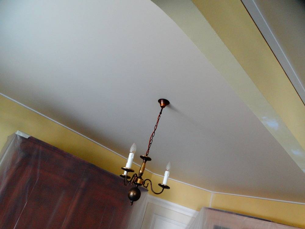 Lessivage- Nettoyage - plafond -tendu-PVCsalon-Mulhouse (39)