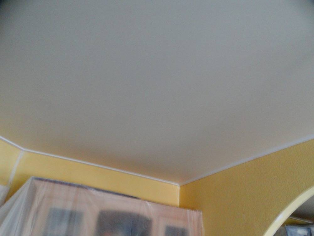 Lessivage- Nettoyage - plafond -tendu-PVCsalon-Mulhouse (40)