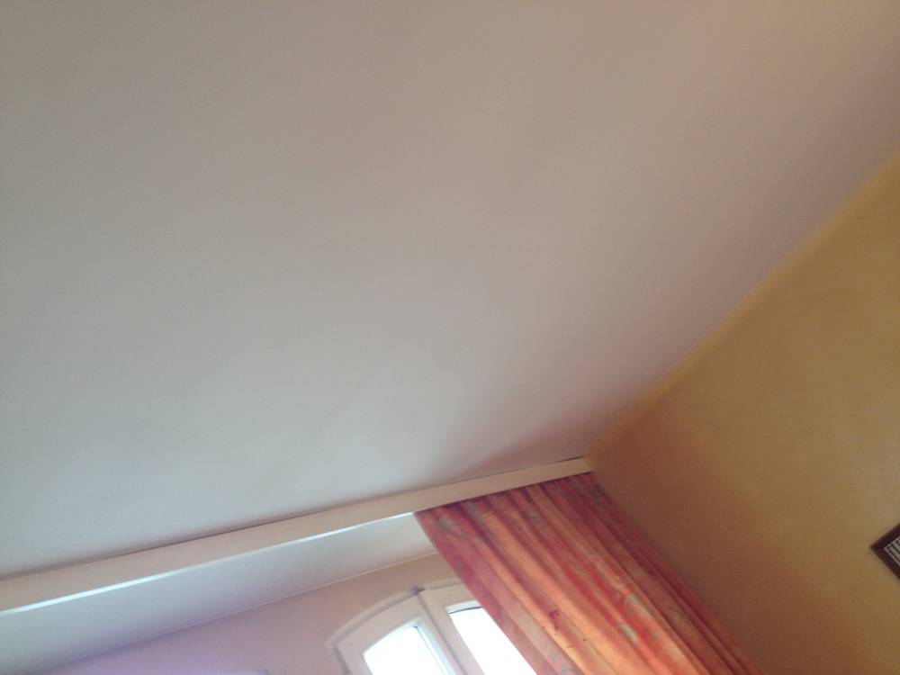 Lessivage- Nettoyage - plafond -tissus-salon-Hombourg(53)
