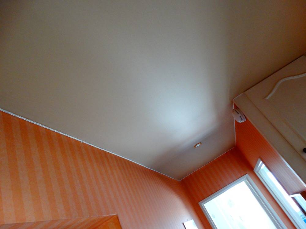 Lessivage- Nettoyage - plafond -tissus-Couloir-Ilzach(16)