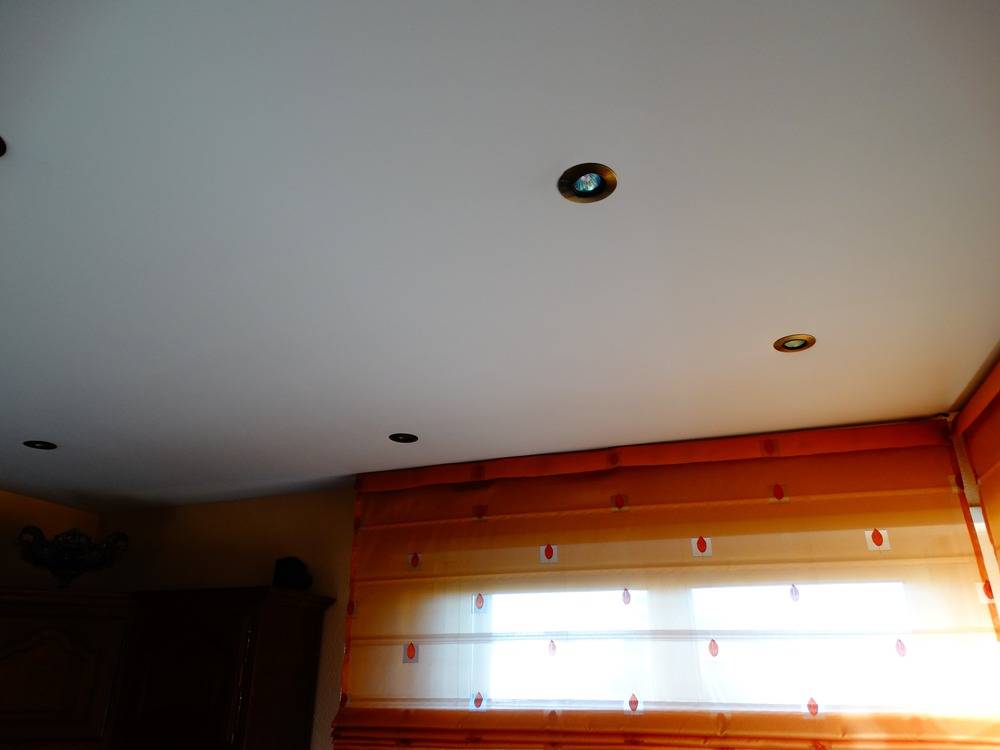 Lessivage- Nettoyage - plafond -tissus-salon-Rixheim(63)