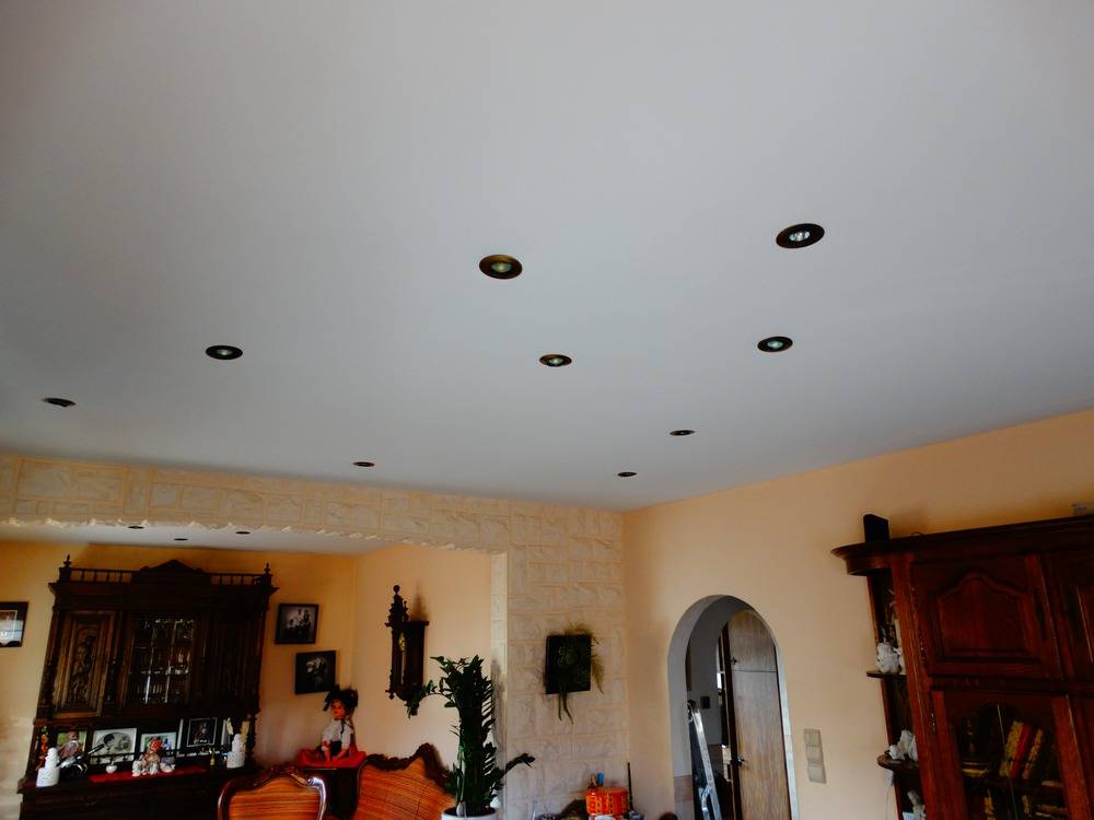 Lessivage- Nettoyage - plafond -tissus-salon-Rixheim(64)