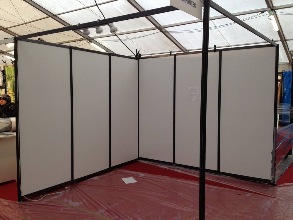 Montage- stands- Foire- Waldigophen (22)