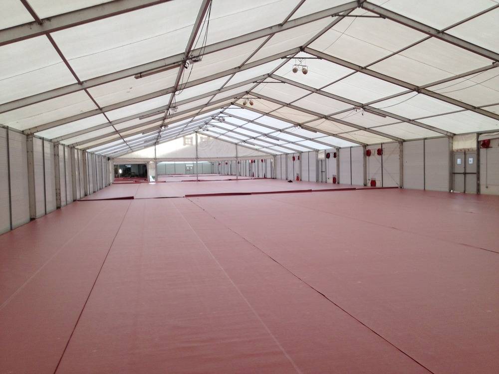 Montage- stands- Foire- Waldigophen (26)