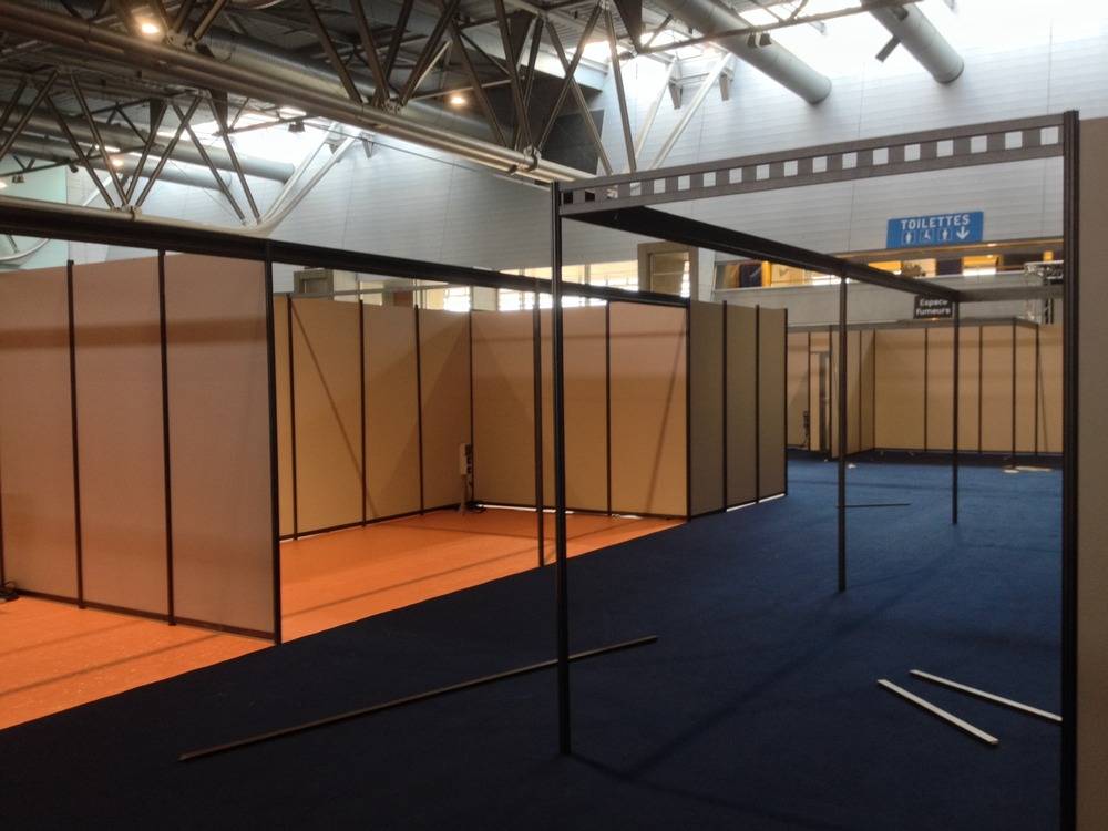 Montage- stands- Journee- D'octobre- Mulhouse (67)