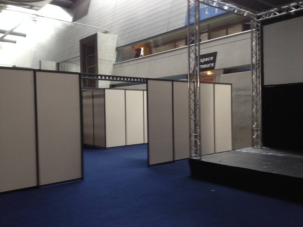Montage- stands- Journee- D'octobre- Mulhouse (75)